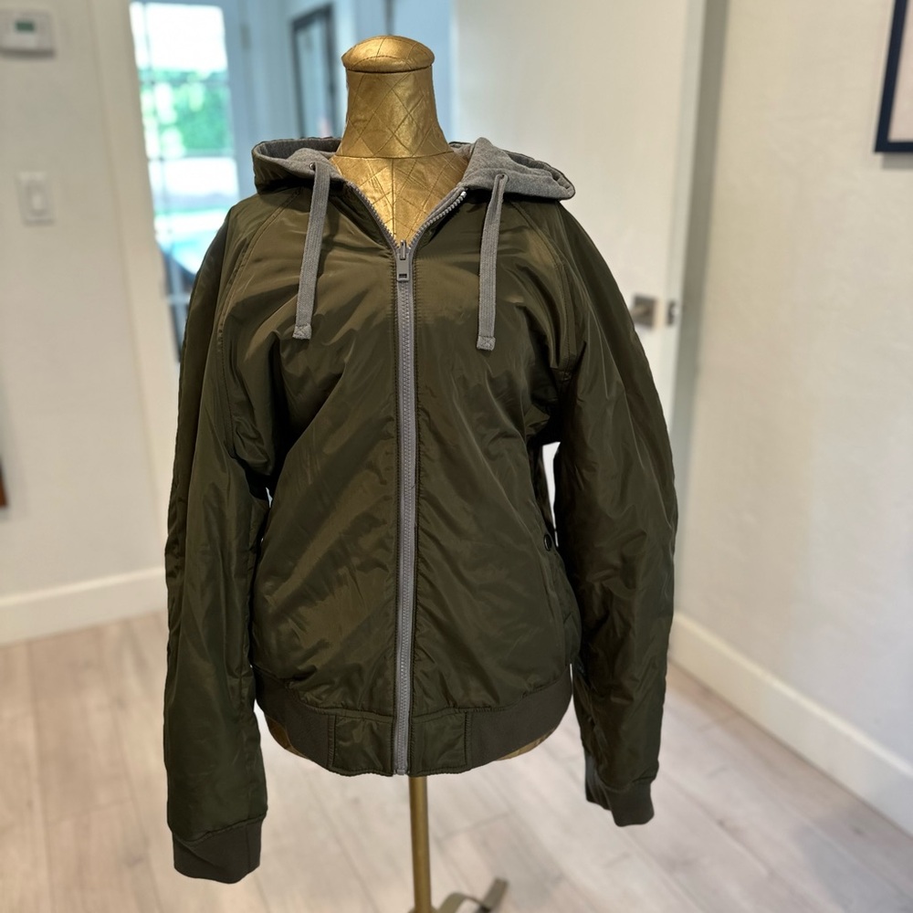 Express Men’s reversible jacket